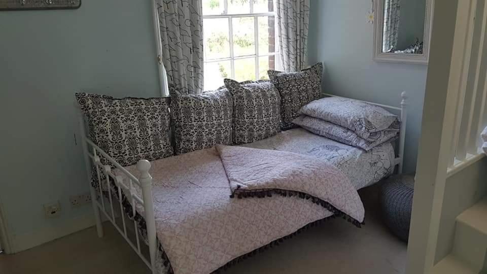 ウィンチェスター Millstream Houseヴィラ エクステリア 写真