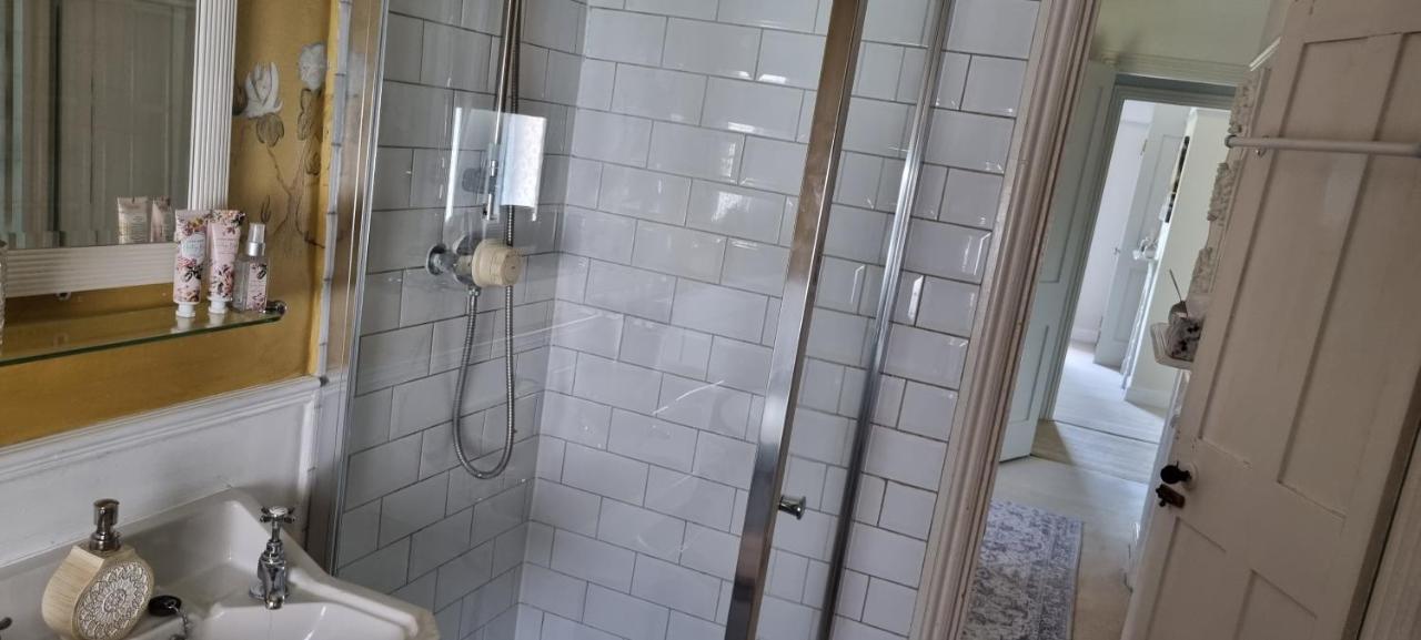 ウィンチェスター Millstream Houseヴィラ エクステリア 写真